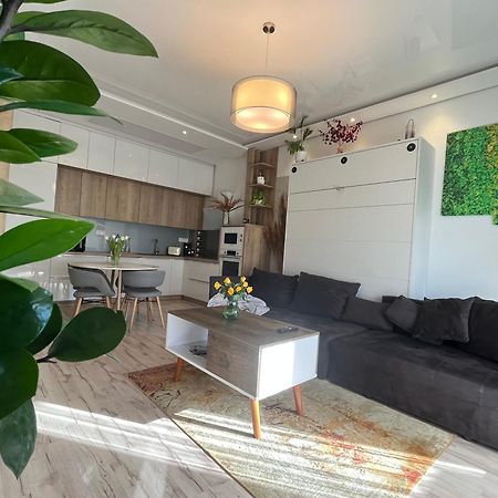 Cozy Apartment Bratislava Exterior photo