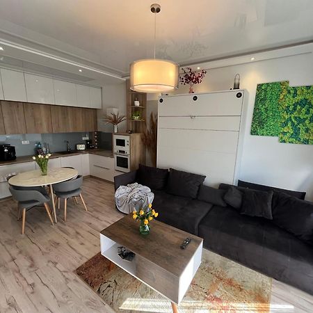 Cozy Apartment Bratislava Exterior photo