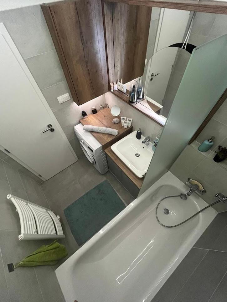 Cozy Apartment Bratislava Exterior photo